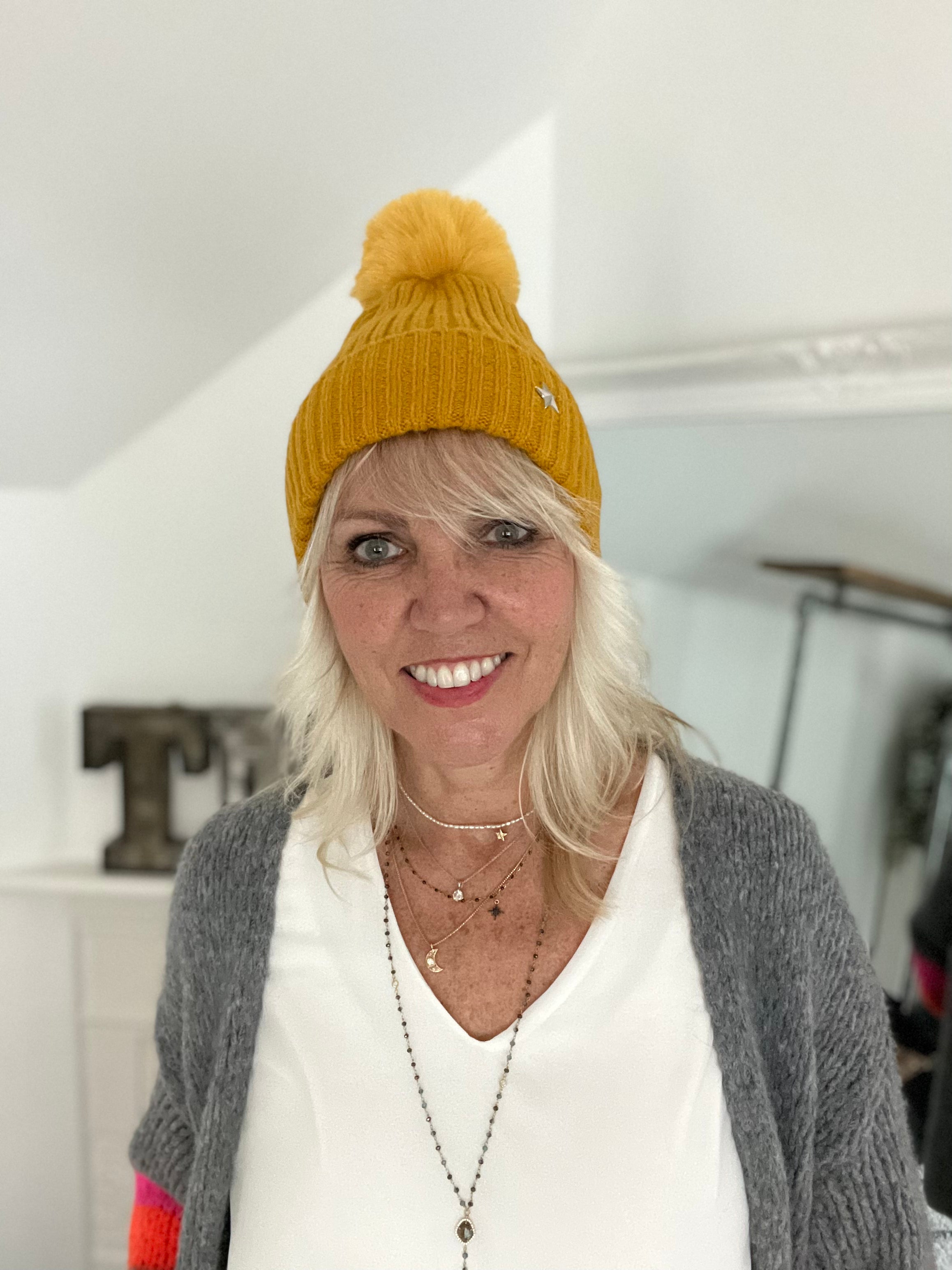 Star Bobble Hat in Yellow