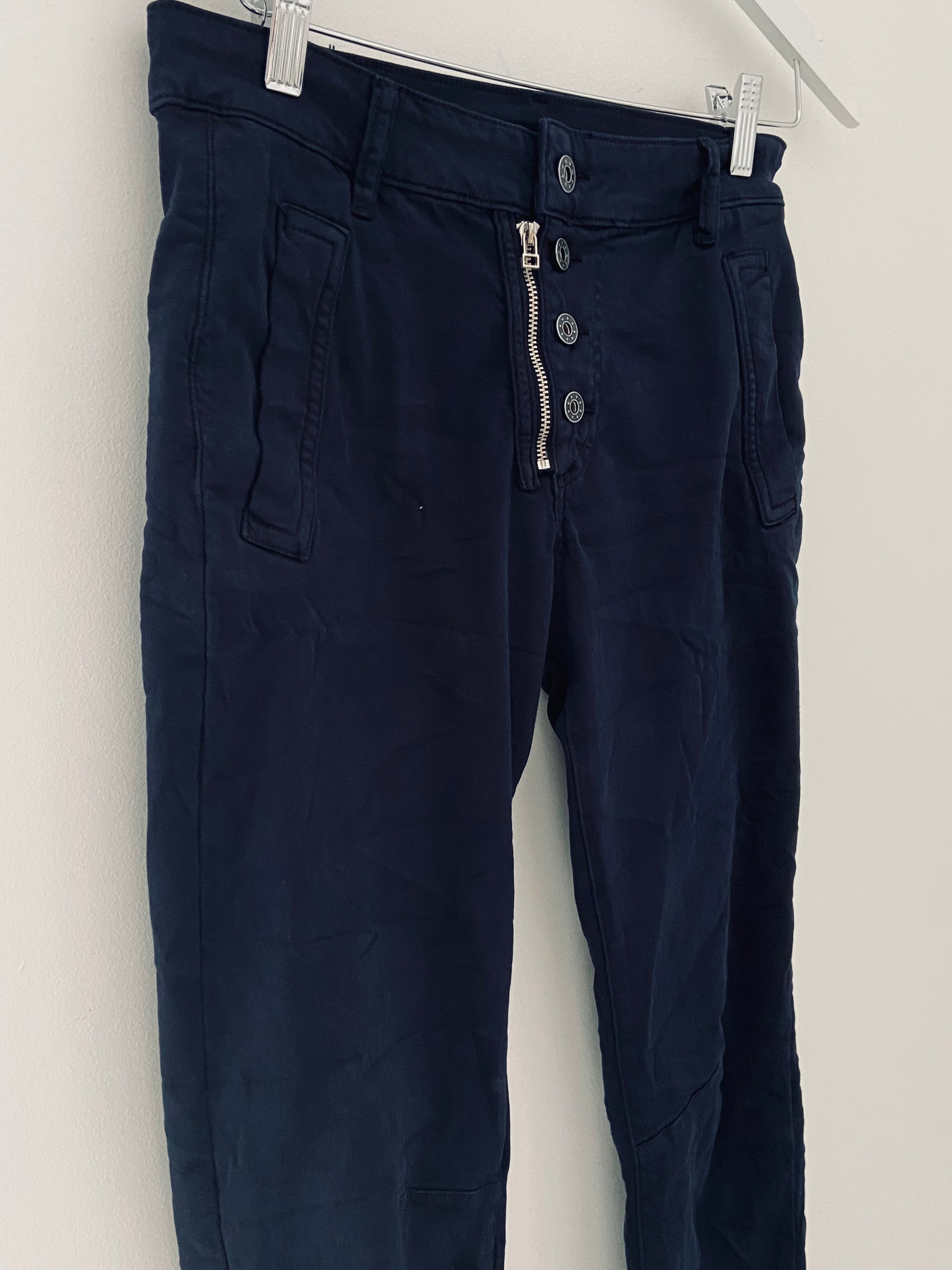 Button & Zip Fly Stretch Jeans in Ink